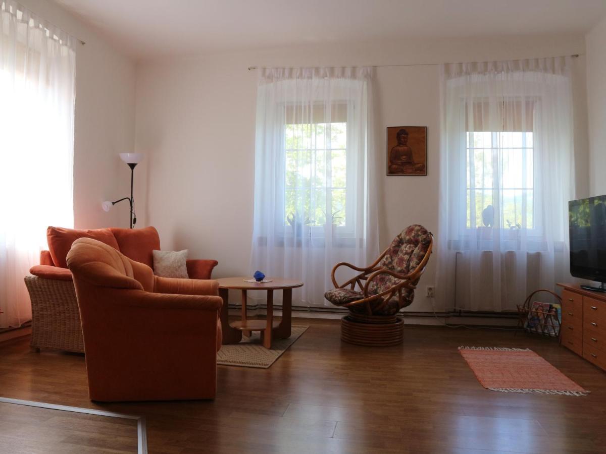 Olsinky Apartment