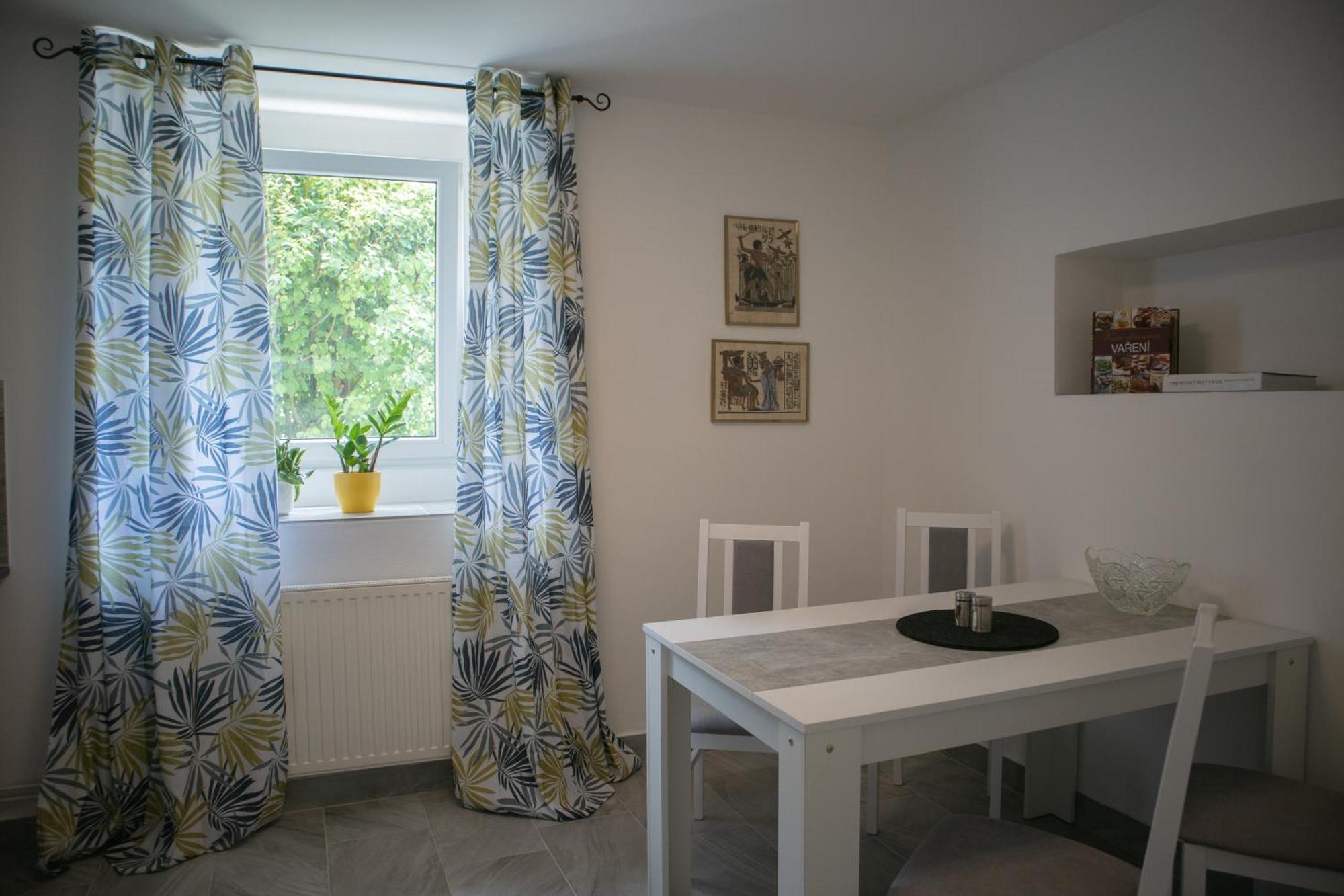 Olsinky Apartament *